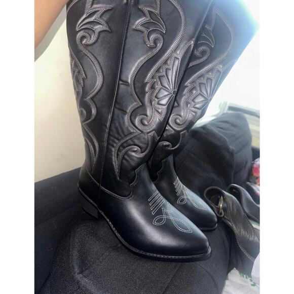 New! Never worn! TORRID Western Knee Boot Extra Wide Calf Black Size 8 - Picture 8 of 11